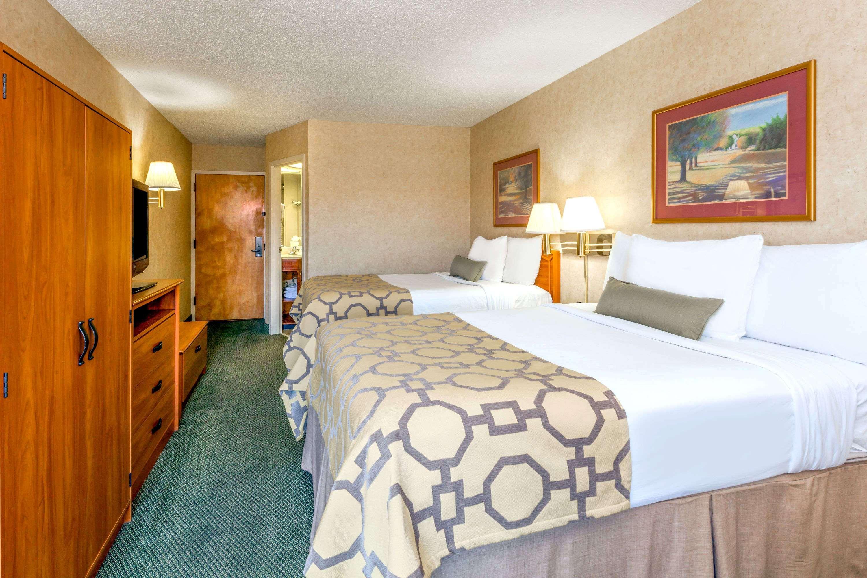 Baymont By Wyndham Amarillo East Hotel Exterior foto